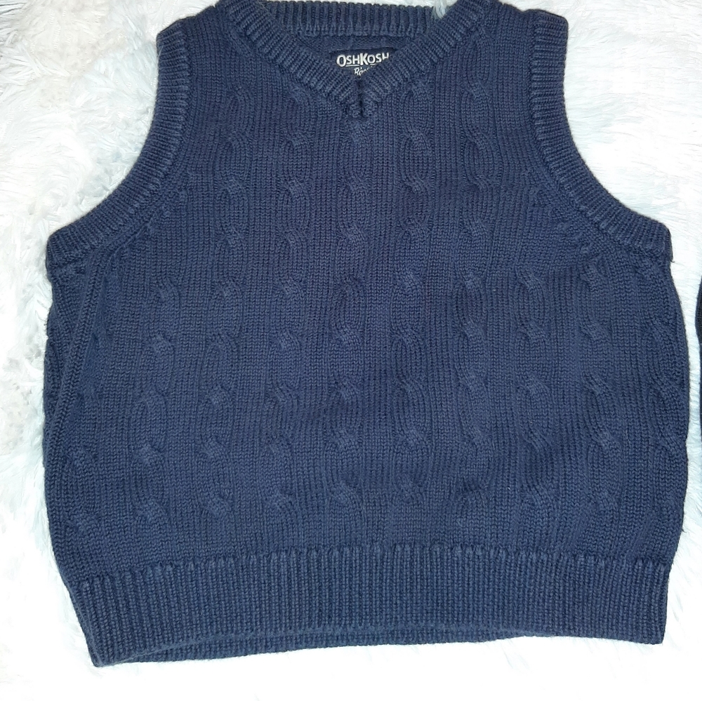 Boys sweater vest size 24 month 2t bundle of 3 - Picture 3 of 6